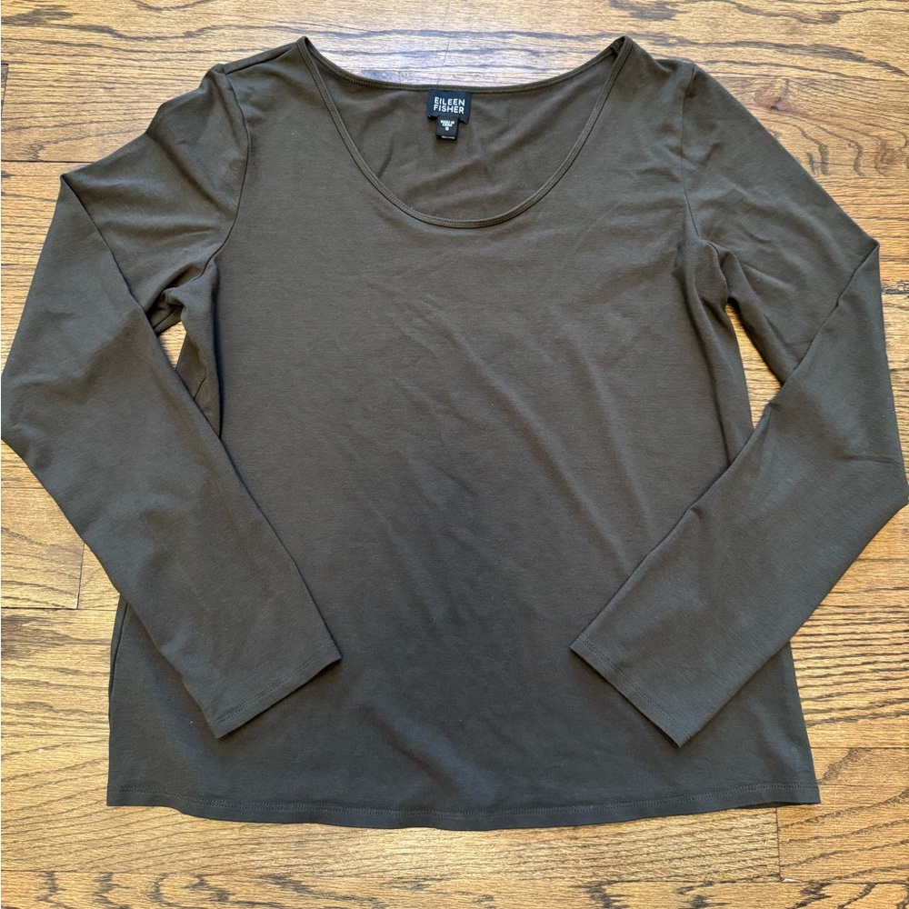 Eileen Fisher Olive Viscose Scoop-Neck Tee – Size Small – Great Condition